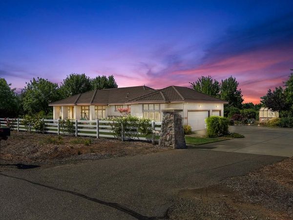 11880 Gidaro Dr, Elk Grove, CA 95624