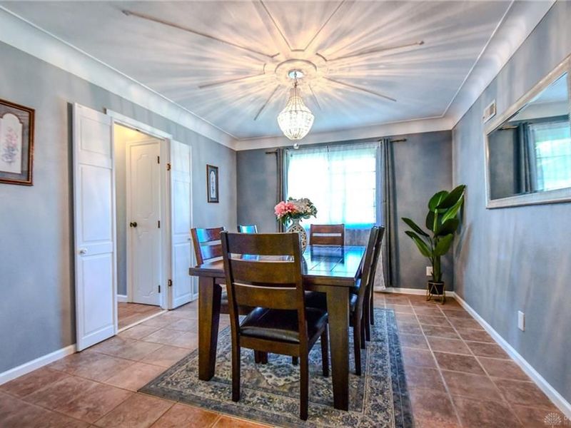 2104 Crab Tree Drive, Beavercreek, OH 45431 Photo 10