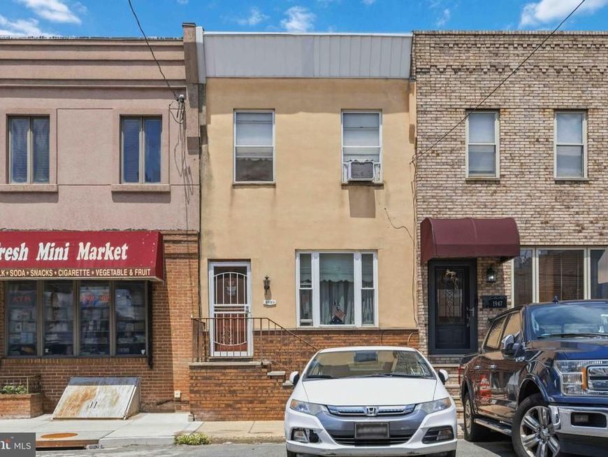 1949 W Ritner Street, Philadelphia, PA 19145 Main Photo