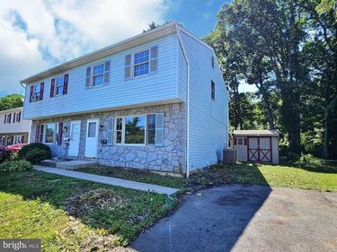 530 E LINDEN STREET, FLEETWOOD, PA 19522