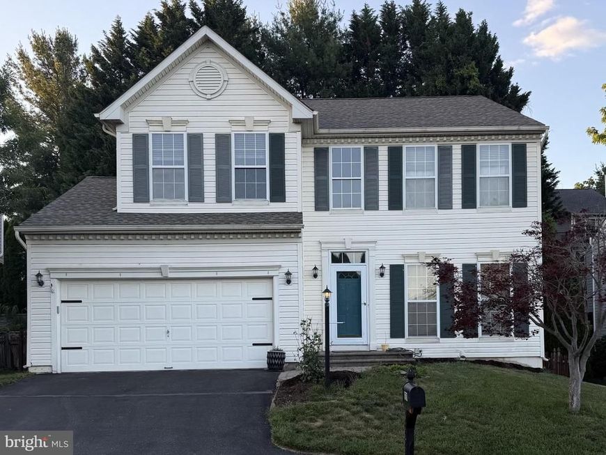 929 N York Drive, Downingtown, PA 19335 Main Photo