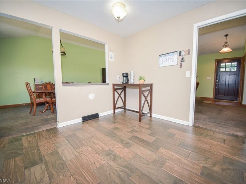 816 Bennett Drive, Elyria, OH 44035 Photo 14