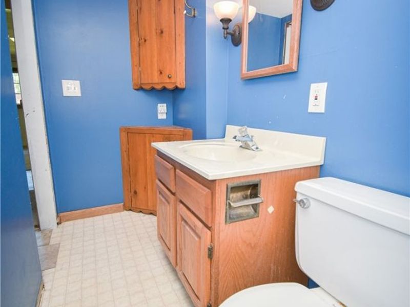 816 Bennett Drive, Elyria, OH 44035 Photo 34