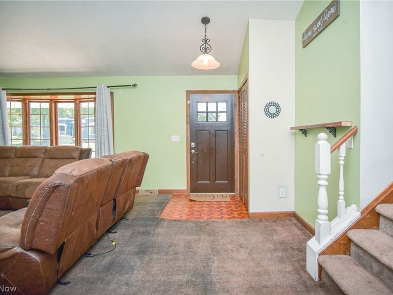 816 Bennett Drive, Elyria, OH 44035 Photo 4