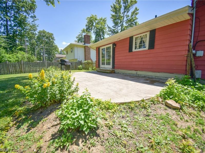 816 Bennett Drive, Elyria, OH 44035 Photo 41