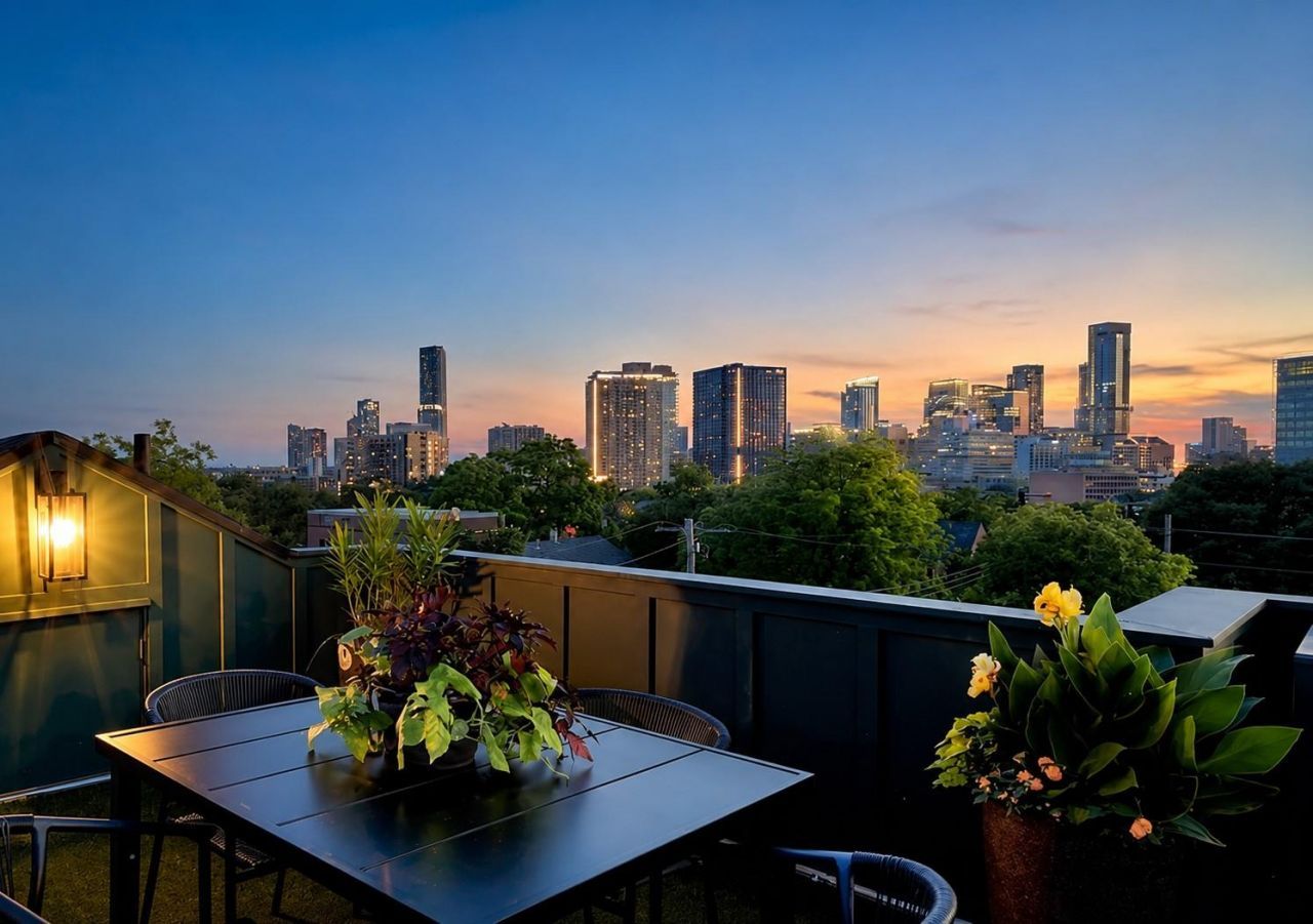 1007 E 15th St, Unit 2, Austin, TX 78702 Main Photo