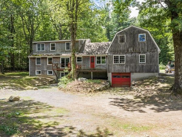 9 Laurel Ln, Princeton, MA 01541