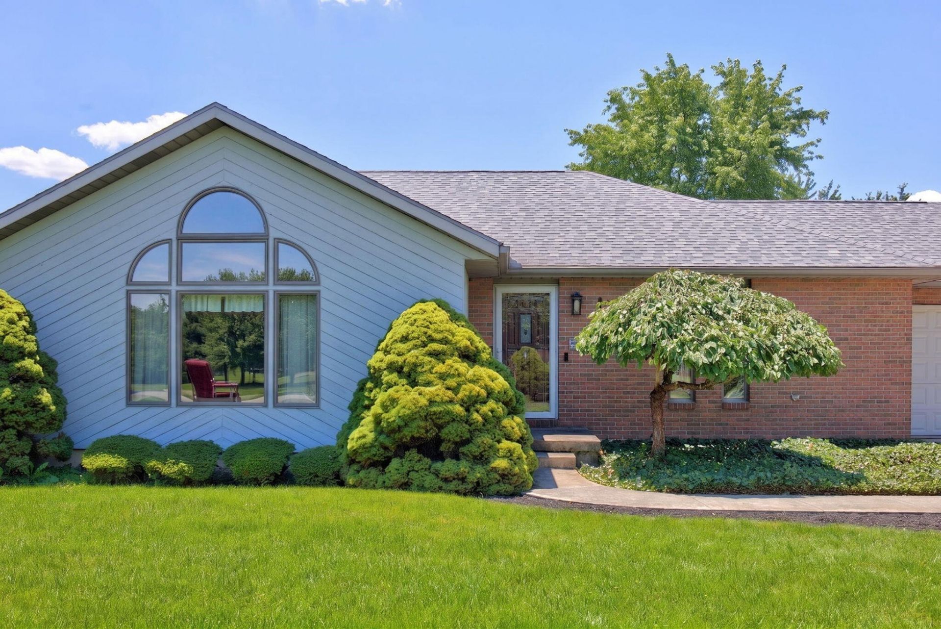 1401 James Drive, Celina, OH 45822 Main Photo