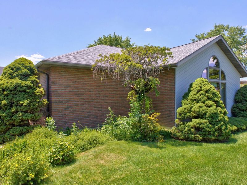 1401 James Drive, Celina, OH 45822 Photo 12