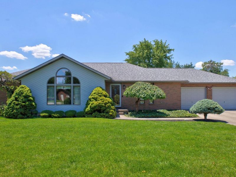 1401 James Drive, Celina, OH 45822 Photo 2