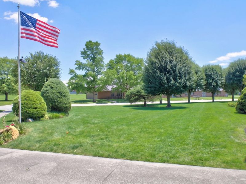 1401 James Drive, Celina, OH 45822 Photo 8
