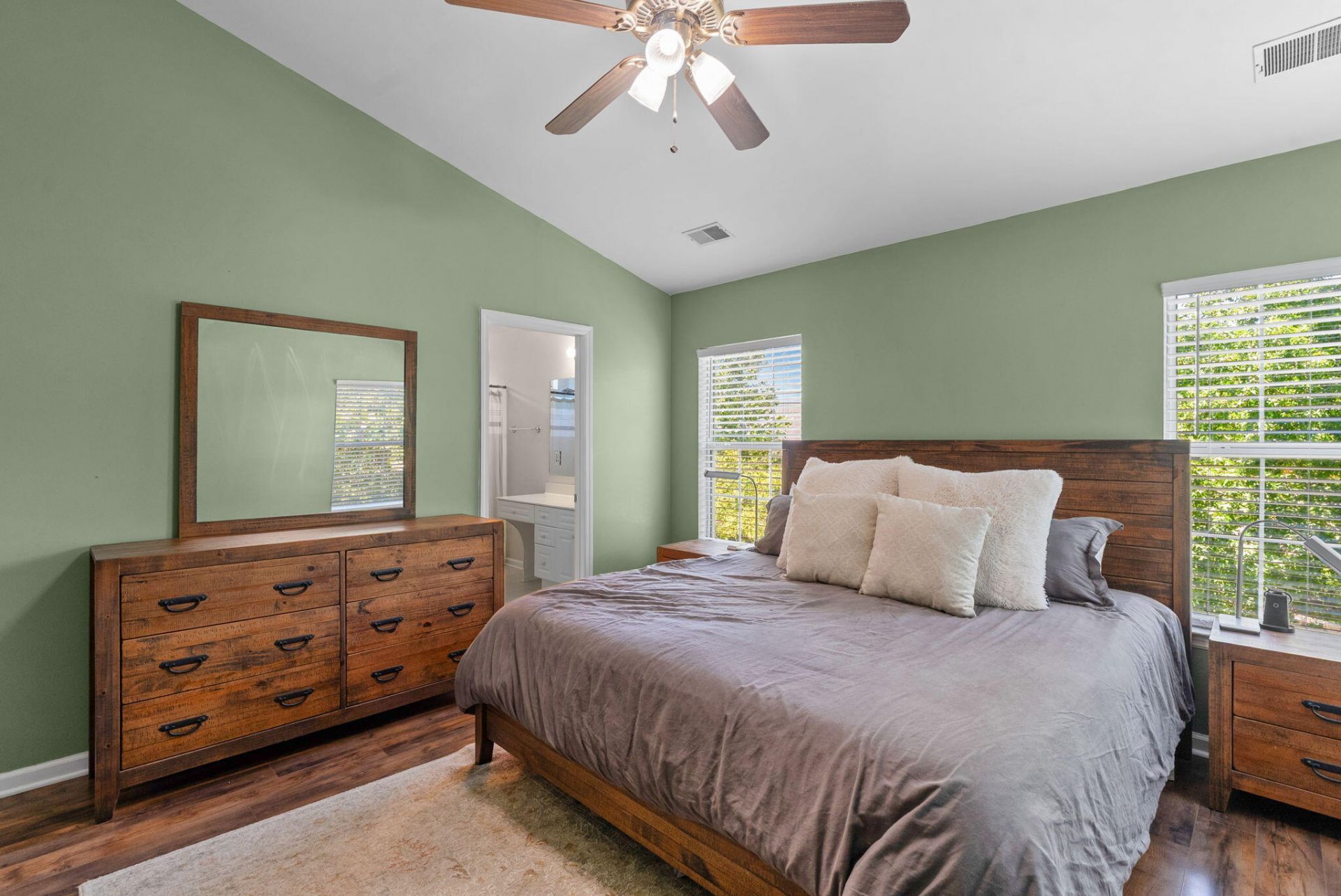436 Blue Jasmine Lane Photo 4