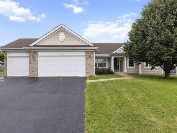9219 CORRIEDALE RUN, ROSCOE, IL 61073