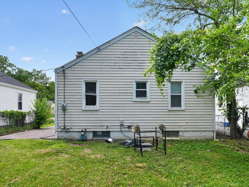 852 S Hampton Road , Columbus, OH 43227 Photo 29