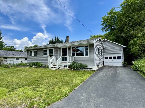 308 Indian Point Street, Newport City, VT 05855