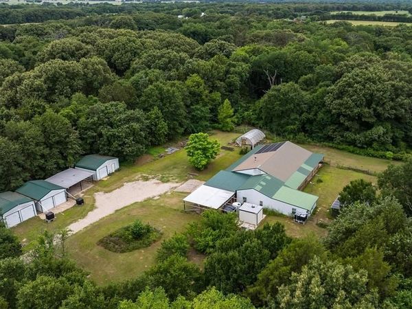 15800 County Road 4009, Mabank, TX 75147