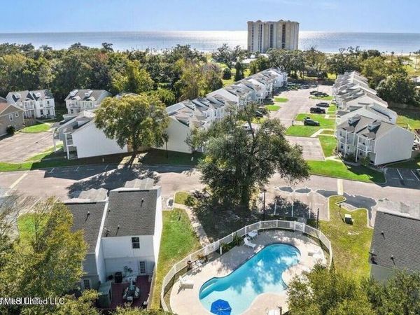 1120 Century Oaks, Gulfport, MS 39507