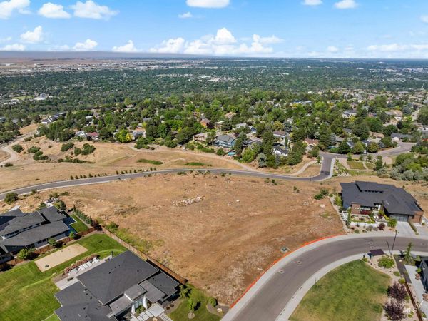 2021 S Satellite Way, Boise, ID 83712