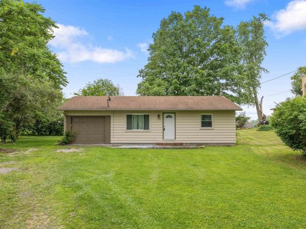 720 N Wayne Street, Waterloo, IN 46793