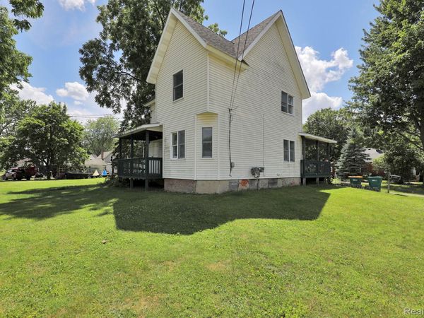 105 N Scougle Street, Durand, Mi 48429