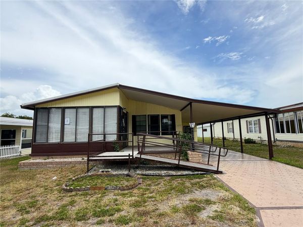 35044 MCCULLOUGHS LEAP , ZEPHYRHILLS, FL 33541