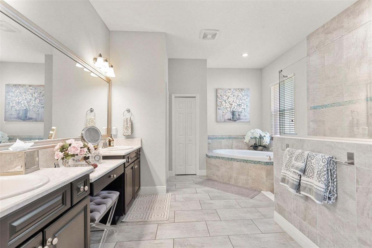13340 Fawn Lily Drive, Riverview, FL 33579 Photo