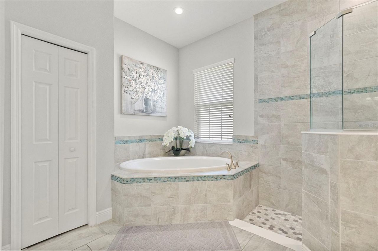 13340 Fawn Lily Drive, Riverview, FL 33579 Photo