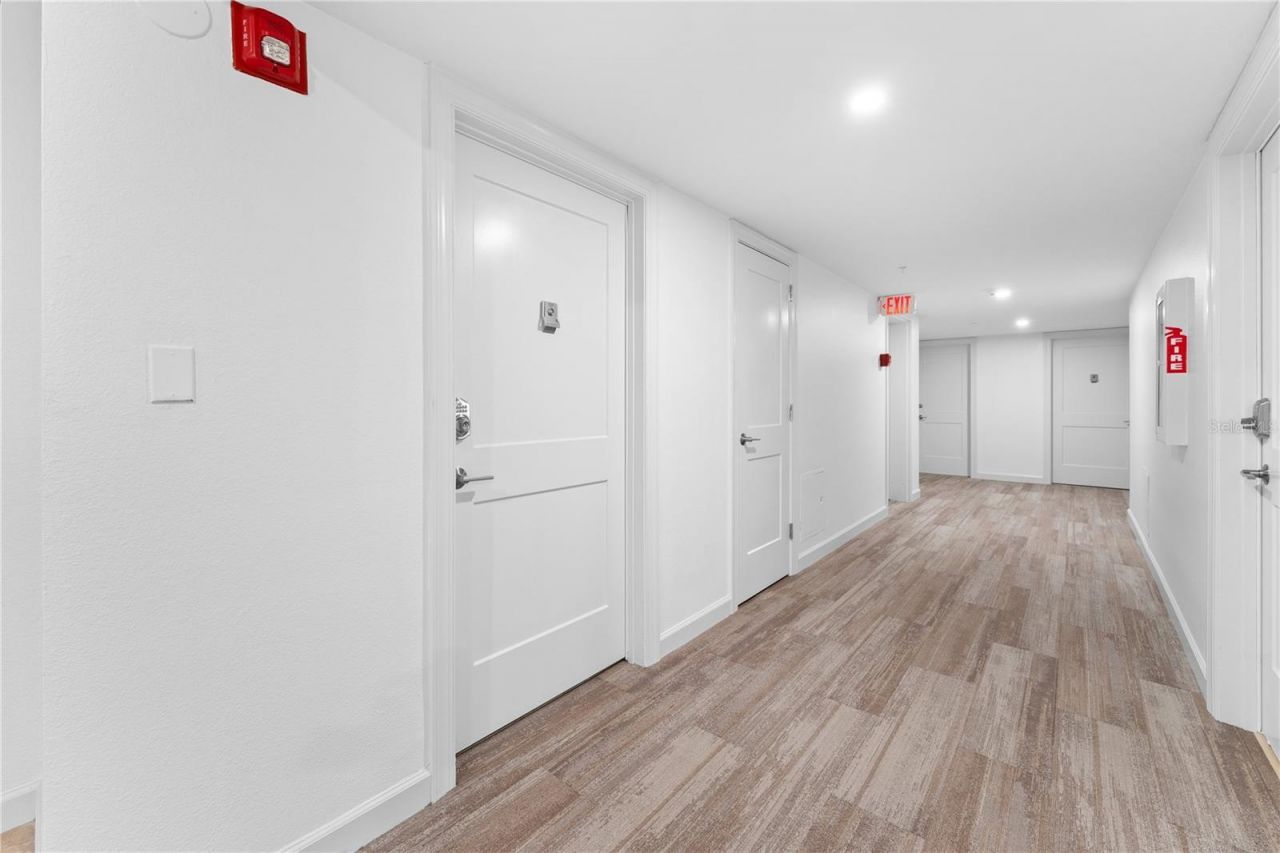 1700 Benjamin Franklin Drive, Unit 10F, Sarasota, FL 34236 Photo