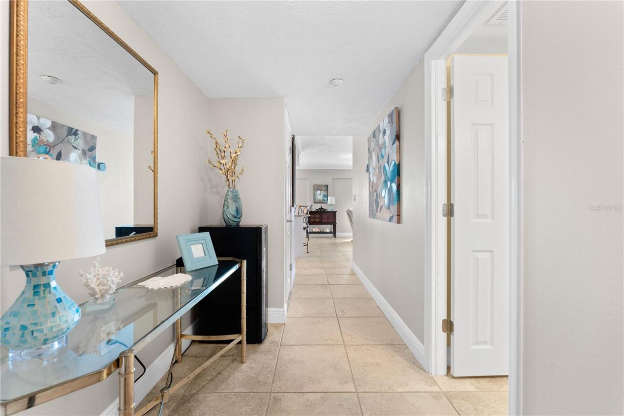 1700 Benjamin Franklin Drive, Unit 10F, Sarasota, FL 34236 Photo