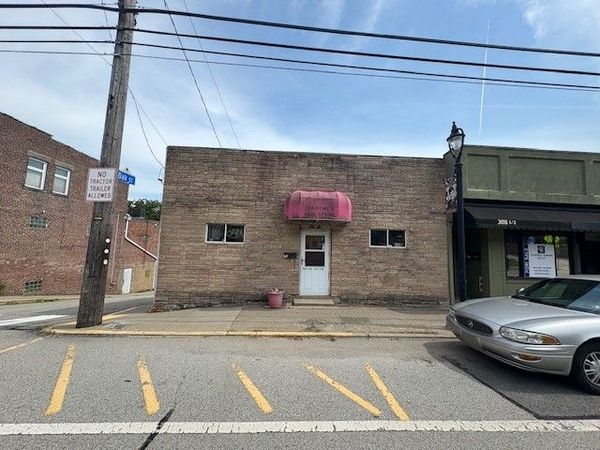 308 Freeport Rd, Pittsburgh, PA 15238