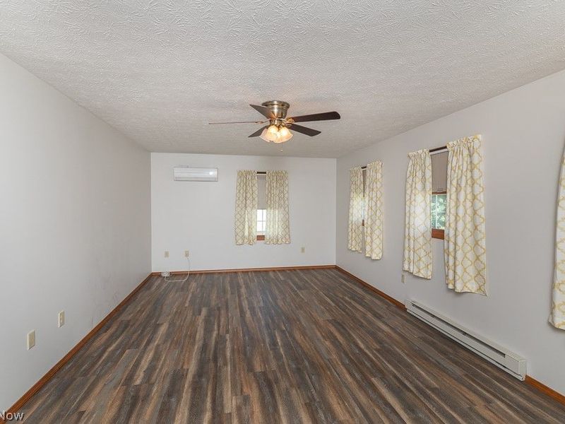 7456 Hidden Glen Drive, Amherst, OH 44001 Photo 25