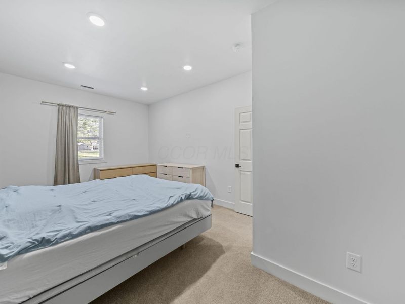 5120 Main Street NE, London, OH 43140 Photo 20