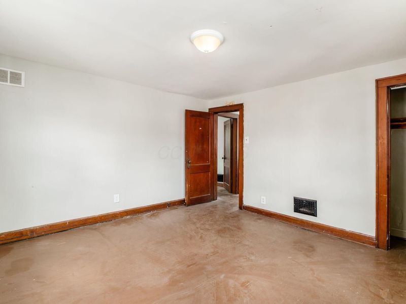 613 S Ogden Avenue , Columbus, OH 43204 Photo 12