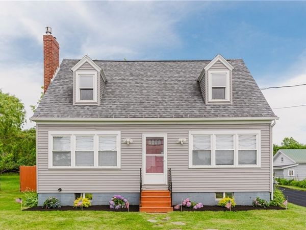 19126 County Route 165 , Watertown, NY 13601