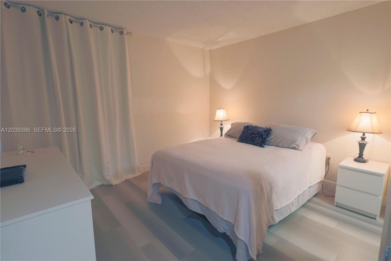 12750 SW 15th St , Unit 106D, Pembroke Pines, FL 33027 Photo