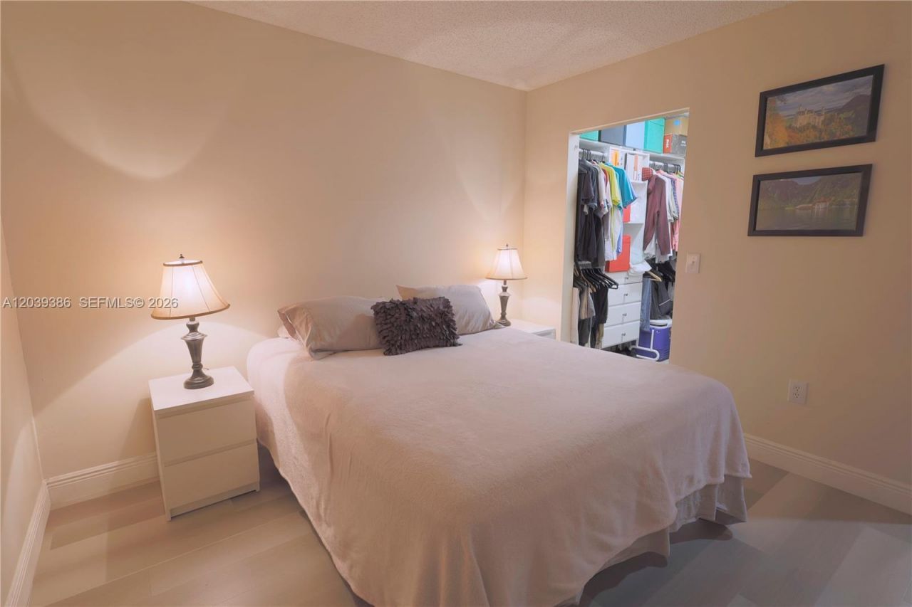 12750 SW 15th St , Unit 106D, Pembroke Pines, FL 33027 Photo