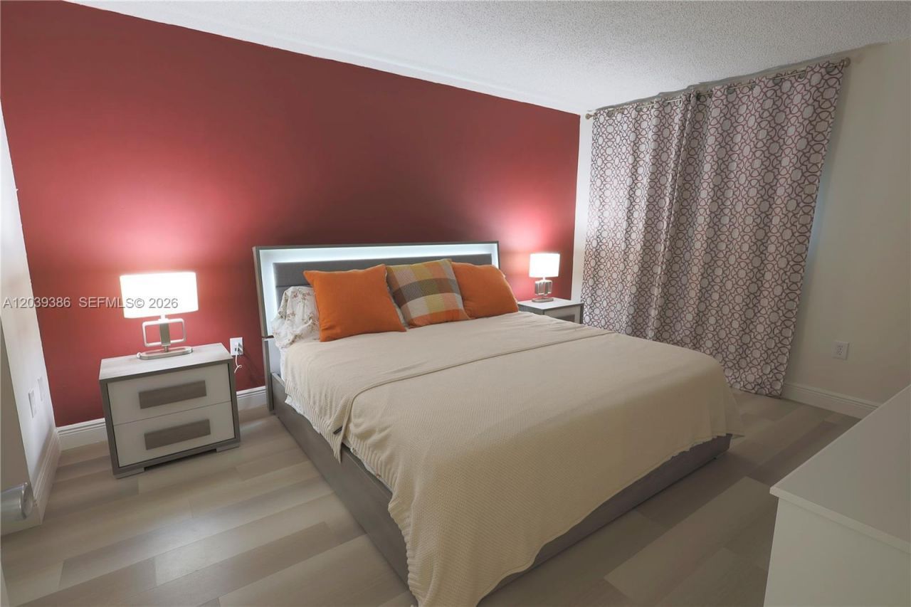 12750 SW 15th St , Unit 106D, Pembroke Pines, FL 33027 Photo