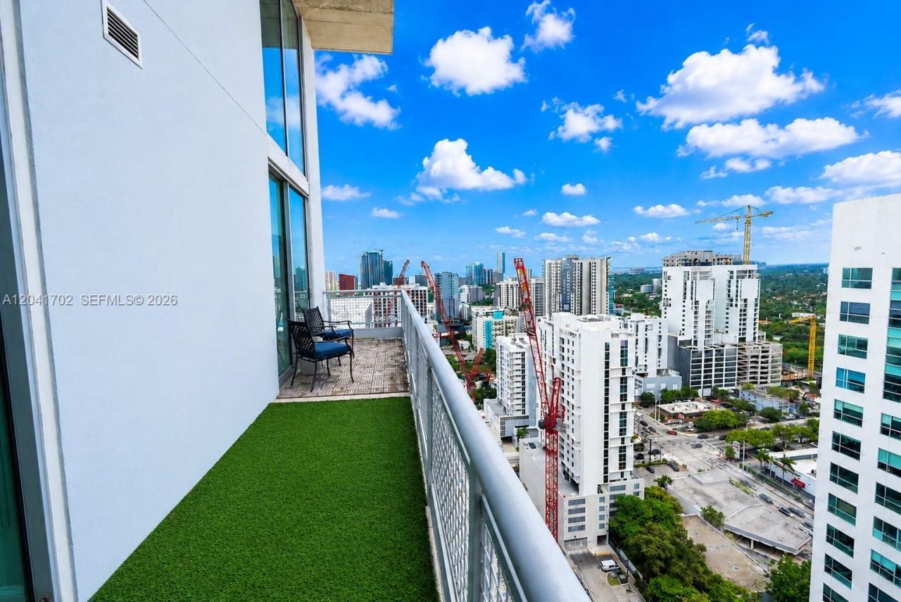 690 SW 1st Ct , Unit 3118, Miami, FL 33130 Photo