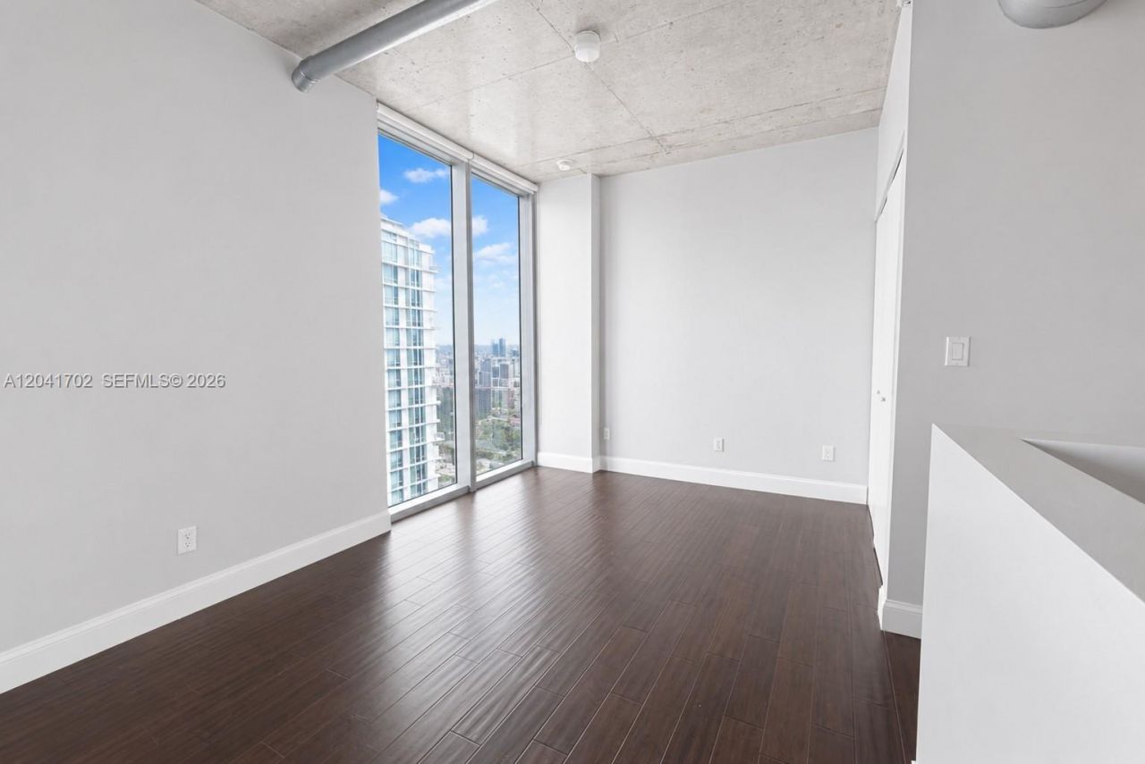 690 SW 1st Ct , Unit 3118, Miami, FL 33130 Photo