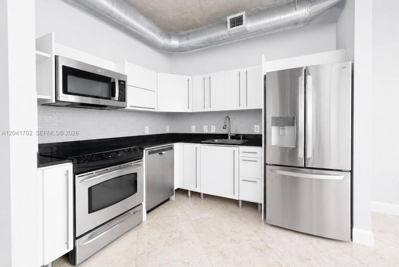 690 SW 1st Ct , Unit 3118, Miami, FL 33130 Photo