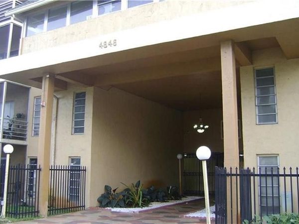 4848 NW 24th Court, Unit 136, Lauderdale Lakes, FL 33313