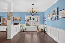 203 Balsam Circle photo 4