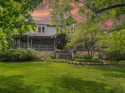 Main Photo