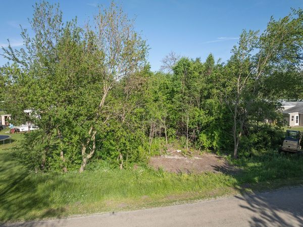 146 N Robert Drive , Braceville, IL 60407