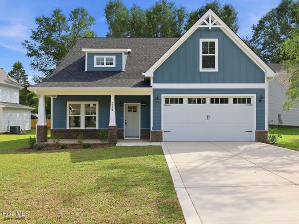 224 Telluride Court , Aberdeen, NC 28315