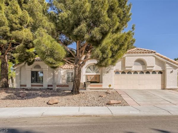 2224 Bear Valley Street , Las Vegas, NV 89128