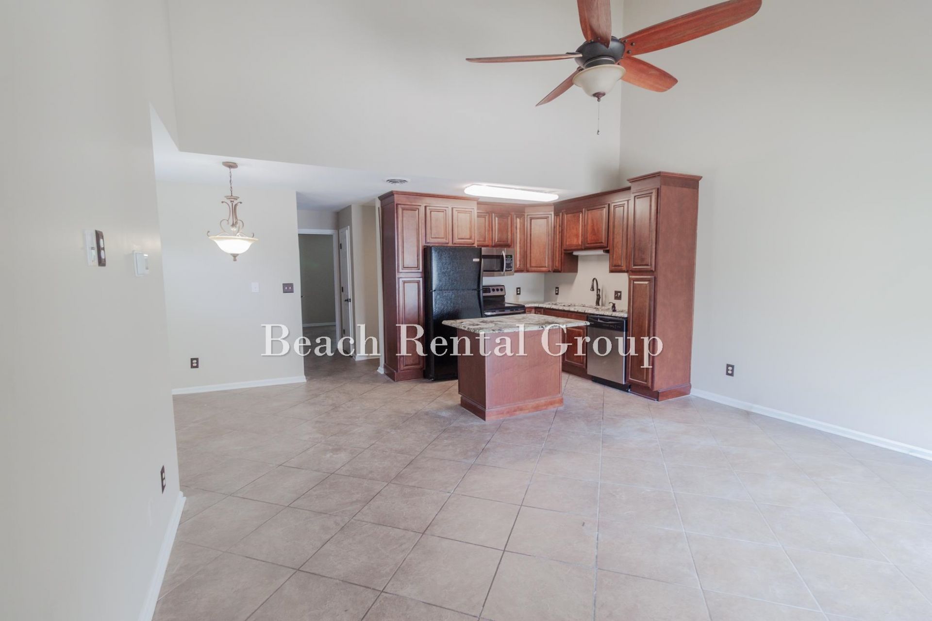 2010 Sand Dunes Dr.  Photo 8
