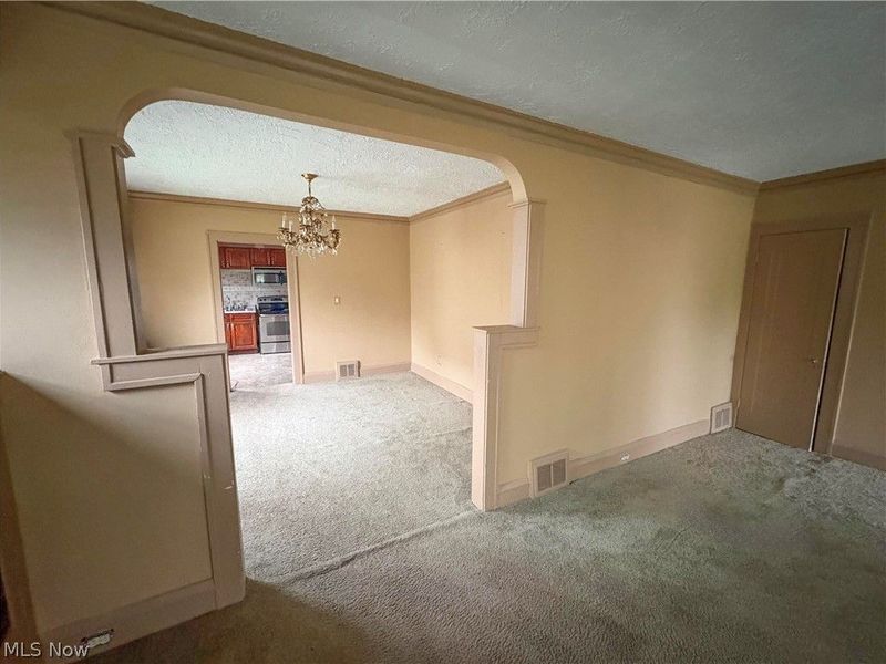 3767 E 146th Street, Cleveland, OH 44128 Photo 8
