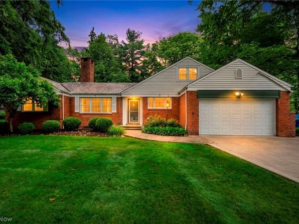10906 Fitzwater Road, Brecksville, OH 44141