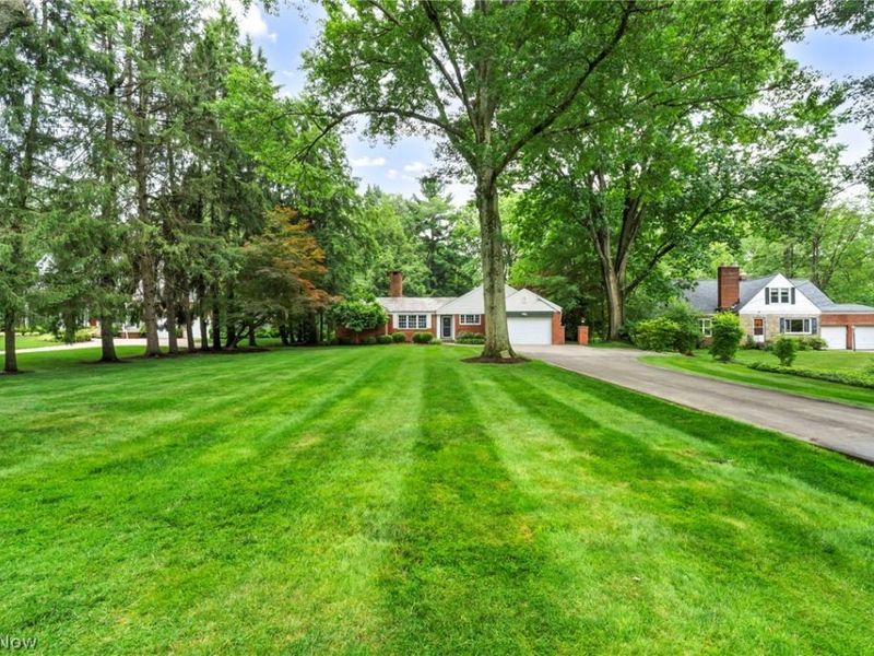 10906 Fitzwater Road, Brecksville, OH 44141 Photo 3